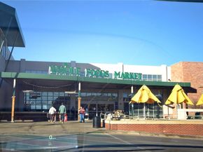 7220 W Bonfils Lane 319, Lakewood CO 80226