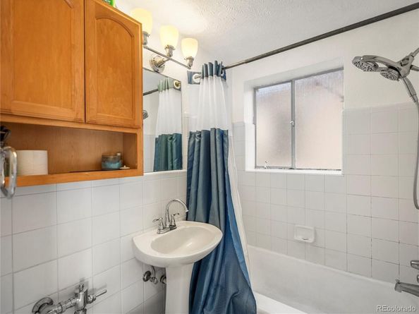 1130 N Pennsylvania Street 202, Denver CO 80203