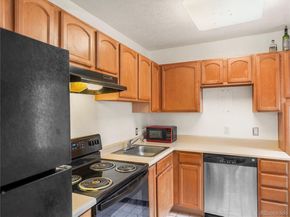 1130 N Pennsylvania Street 202, Denver CO 80203