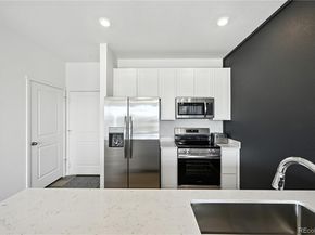 9072 Gladiola Way B, Arvada CO 80005