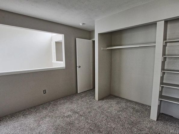 1050 S Monaco Parkway 93, Denver CO 80224