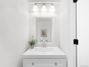 17474 E Chenango Drive, Aurora CO 80015