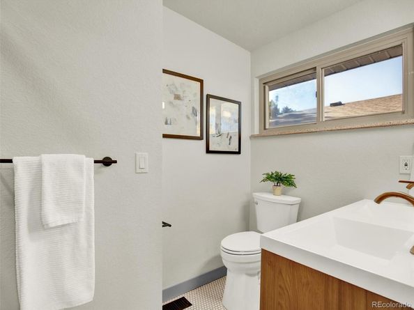 5965 S Milwaukee Way, Centennial CO 80121