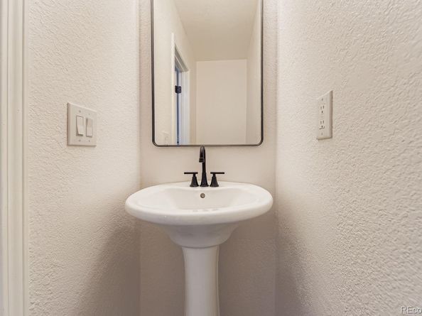 12055 E Tennessee Avenue, Aurora CO 80012