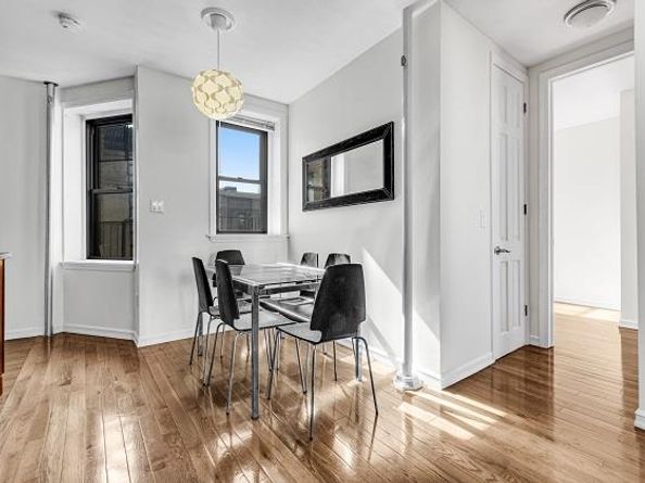 21-05 33rd Street 5D, Queens NY 11105
