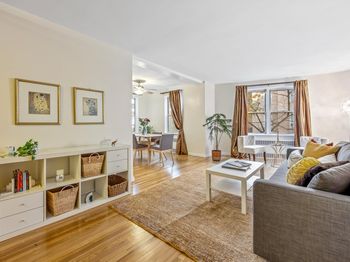800 Grand Concourse