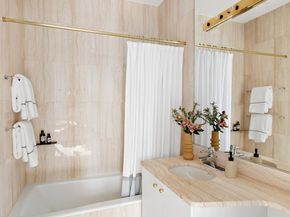 150 Columbus Avenue 18F, New York NY 10023
