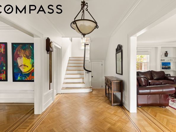 731 East 19th Street, Brooklyn NY 11230