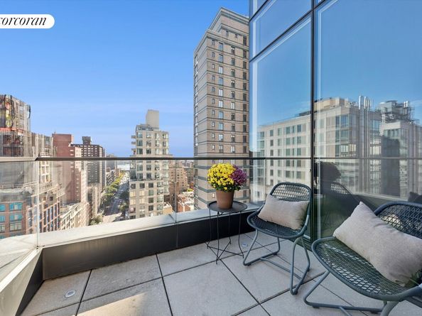 150 East 23rd Street 17A, New York NY 10010