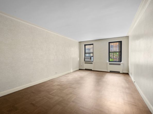 349 East 49th Street 2B, New York NY 10017