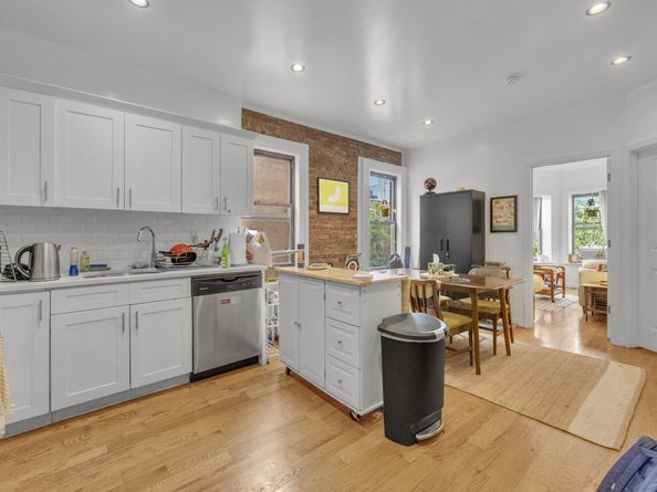 697 Jefferson Avenue, Brooklyn NY 11221