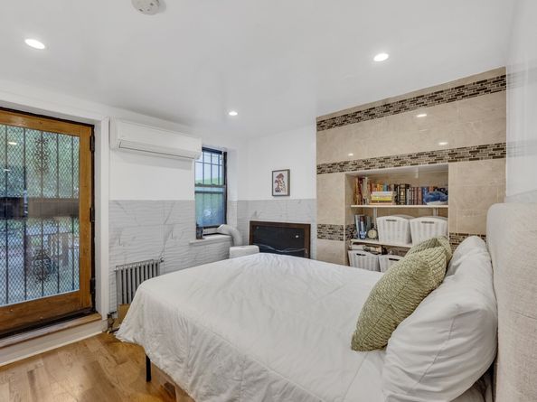 697 Jefferson Avenue, Brooklyn NY 11221
