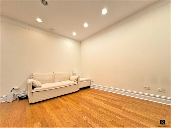 668 Riverside Drive 3H, New York NY 10031