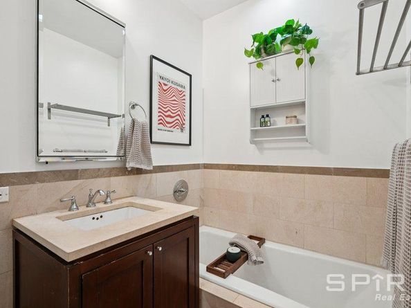 1 Hanson Place 9D, Brooklyn NY 11243