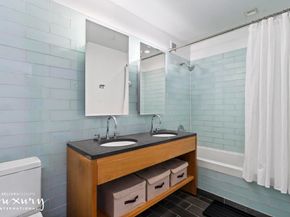 310 West 52nd Street 5J, New York NY 10019