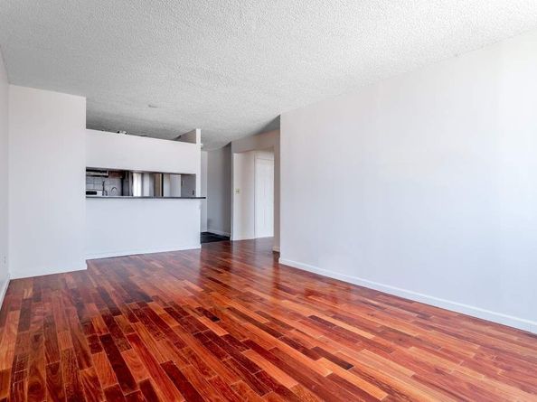 376 Broadway 18E, New York NY 10013