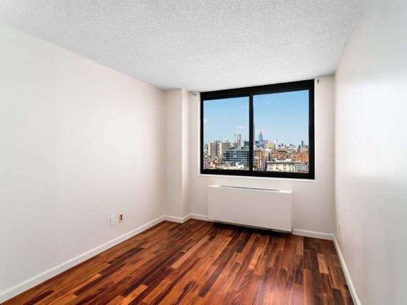 376 Broadway 18E, New York NY 10013