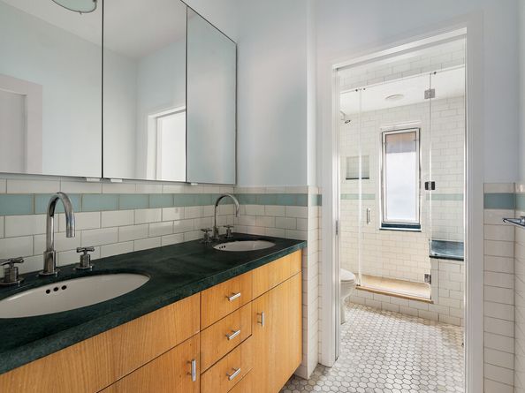 232 East 6th Street 4AB, New York NY 10003