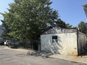 815 Walton Road, Queens NY 11693