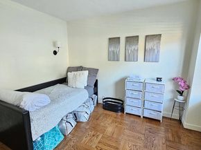 150 East 61st Street 2D, New York NY 10065