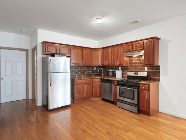 479 Bainbridge Street, Brooklyn NY 11233