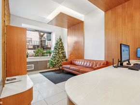 60 Remsen Street 10C, Brooklyn NY 11201