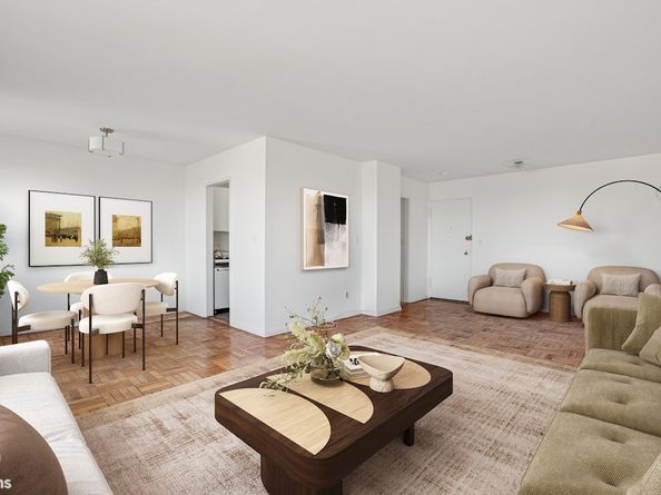 60 Remsen Street 10C, Brooklyn NY 11201