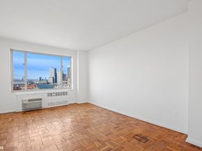 60 Remsen Street 10C, Brooklyn NY 11201