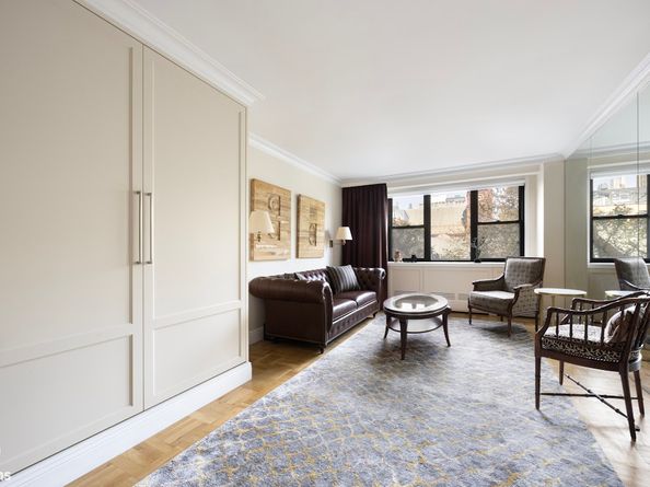 230 East 15th Street 5R, New York NY 10003