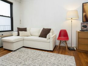 431 West 54th Street 5D, New York NY 10019