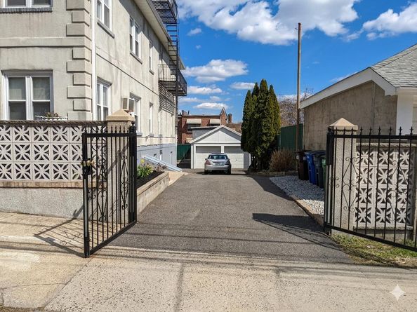 4612 Murdock Avenue, Bronx NY 10466