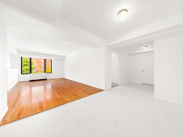 189 Ave C 4E, New York NY 10009