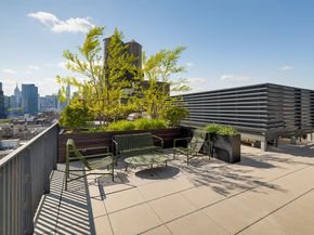 21-30 44th Drive 3M, Queens NY 11101