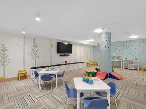 21-30 44th Drive 3M, Queens NY 11101