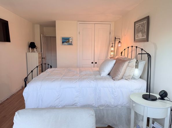 135 Ocean Parkway 6H, Brooklyn NY 11218