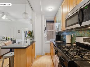 70 Remsen Street 3F, Brooklyn NY 11201
