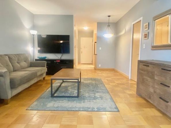 305 East 24th Street PHJ, New York NY 10010