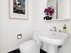 200 East 32nd Street 11D, New York NY 10016