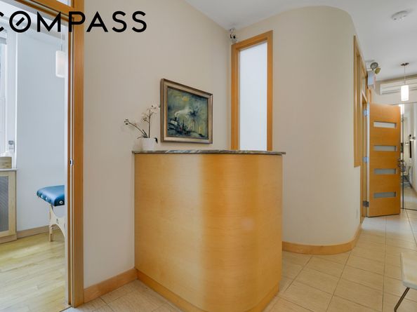 570 Park Avenue GROUND D, New York NY 10065
