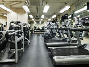 1725 York Avenue 32C, New York NY 10128