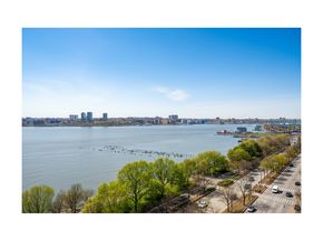 165 Charles Street 22, New York NY 10014