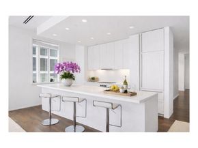 165 Charles Street 22, New York NY 10014