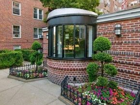 8701 Shore Road 526, Brooklyn NY 11209