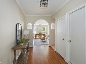 8701 Shore Road 526, Brooklyn NY 11209