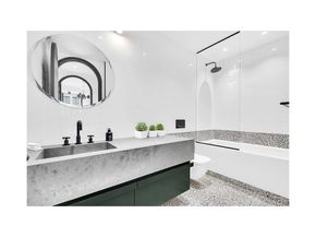 25 North Moore Street 9C, New York NY 10013