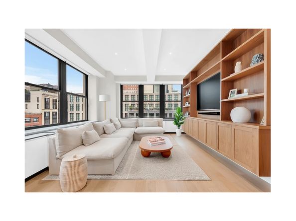 25 North Moore Street 9C, New York NY 10013