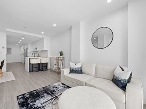 46-40 Vernon Boulevard 2B, Queens NY 11101