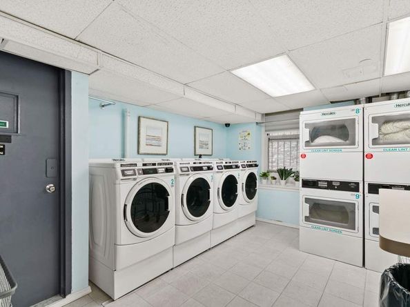 140 West 71st Street 5A, New York NY 10023