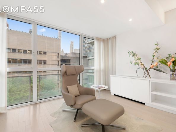 150 East 69th Street 7K, New York NY 10021