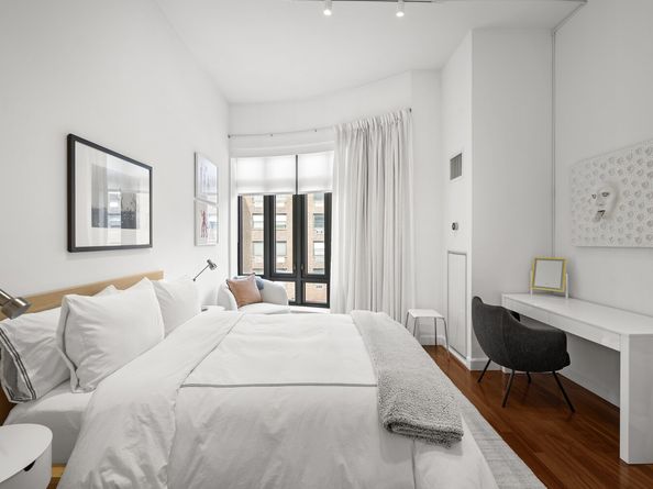 3 Morton Square, New York NY 10014